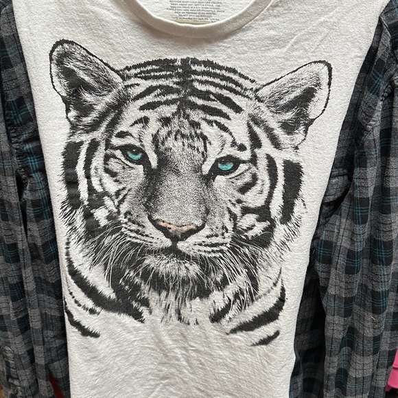 Tops - Upcycled Tiger shirt